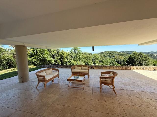 Villetta bifamiliare in vendita di 170 m² in Via San Rocco