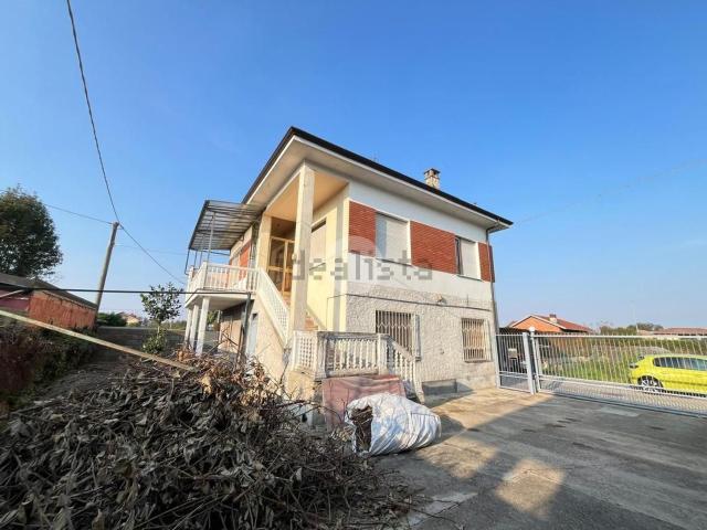 Villetta bifamiliare in vendita di 170 m² in Via Metastasio, 2