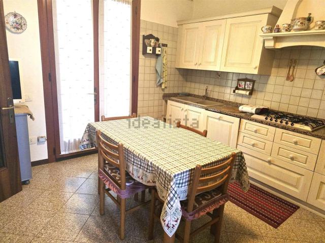 Villetta bifamiliare in vendita di 170 m²