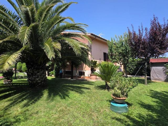 Villetta bifamiliare in vendita di 170 m²