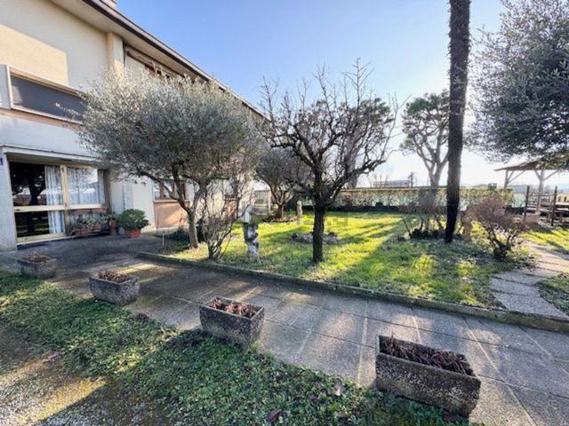 Villetta bifamiliare in vendita di 170 m²
