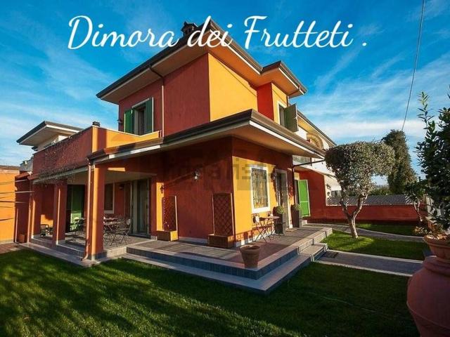 Villetta bifamiliare in vendita di 170 m²