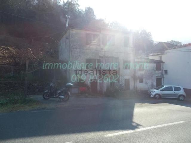 Villetta bifamiliare in vendita di 171 m² in Via Cimavalle, 76