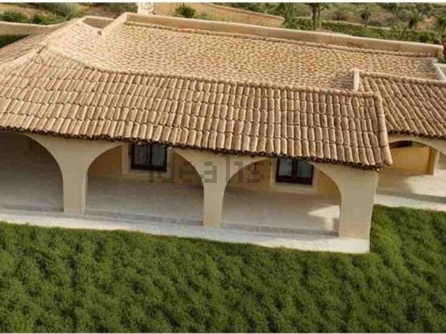 Villetta bifamiliare in vendita di 171 m² in Via Luigi Pirandello