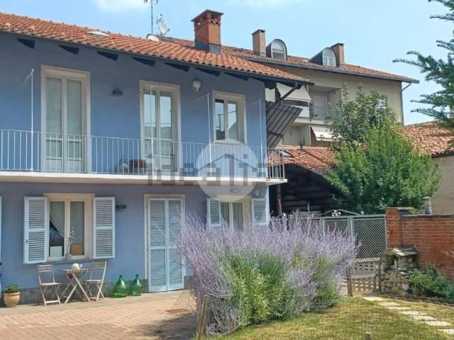 Villetta bifamiliare in vendita di 177 m² in Via Michele Schina, 31