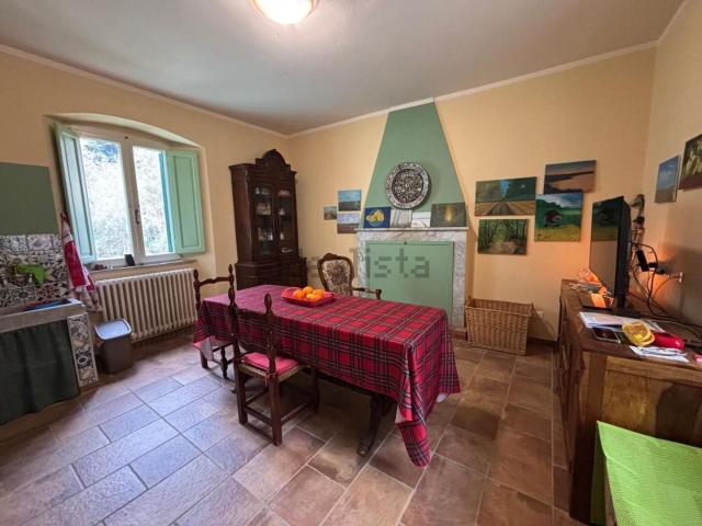 Villetta bifamiliare in vendita di 177 m²