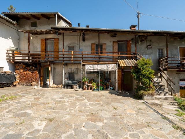 Villetta bifamiliare in vendita di 174 m² in Via Bricco Margaria, 17