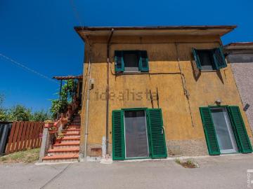 Villetta bifamiliare in vendita di 175 m² in Strada Provinciale 160