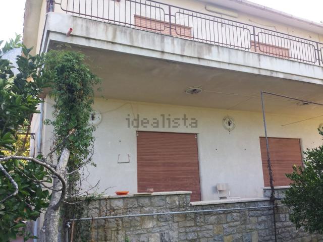 Villetta bifamiliare in vendita di 175 m² in Via del Pigno, 12