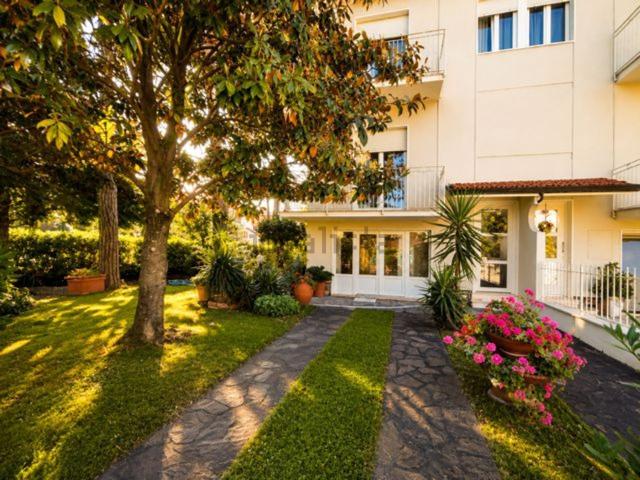 Villetta bifamiliare in vendita di 175 m² in Via Garibaldi