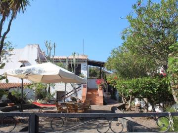 Villetta bifamiliare in vendita di 175 m² in Via Porto Levante
