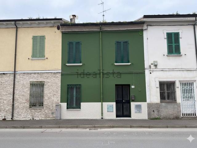 Villetta bifamiliare in vendita di 175 m² in Viale Giovanni Pascoli, 34