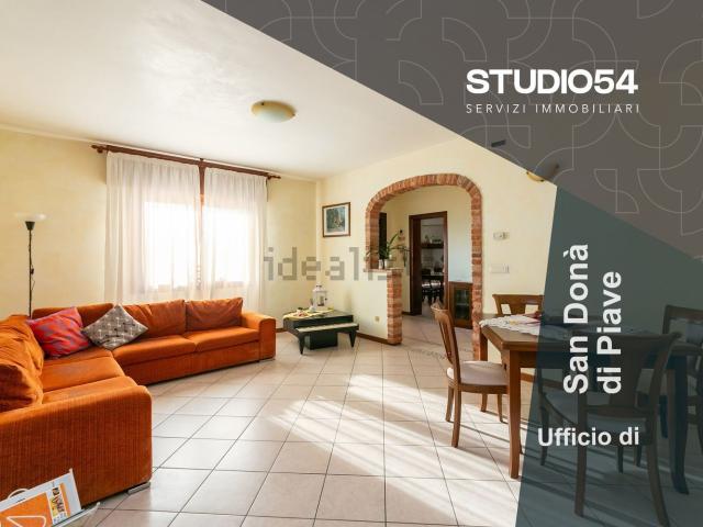 Villetta bifamiliare in vendita di 176 m² in Via Boccafossa, 53