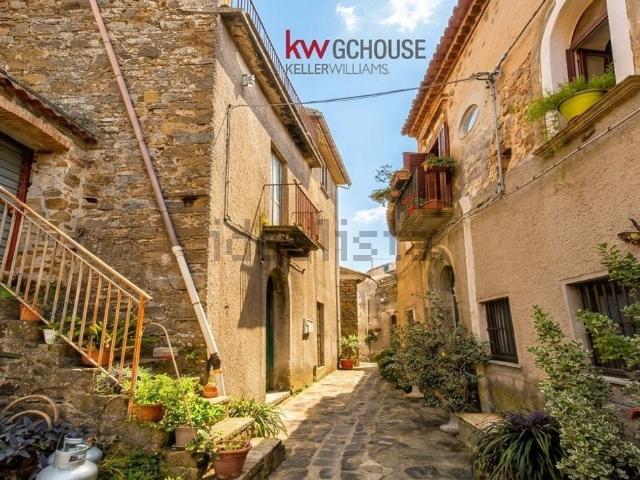 Villetta bifamiliare in vendita di 176 m² in Via sant&apos anna