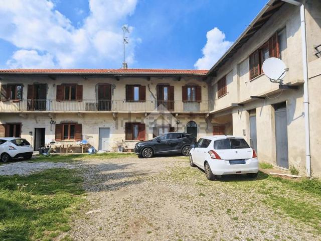 Villetta bifamiliare in vendita di 179 m² in Via Tomasetto, 22
