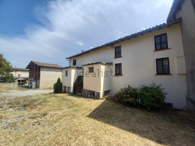 Villetta bifamiliare in vendita di 180 m² in Strada Provinciale 7