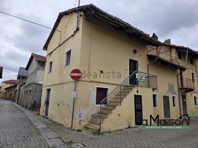 Villetta bifamiliare in vendita di 180 m² in Via Torino, 41
