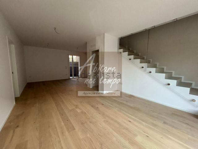 Villetta bifamiliare in vendita di 180 m² in Via Ca&apos  Dai Pase