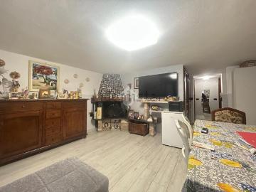 Villetta bifamiliare in vendita di 180 m² in Via Campo d&apos Appio, 103