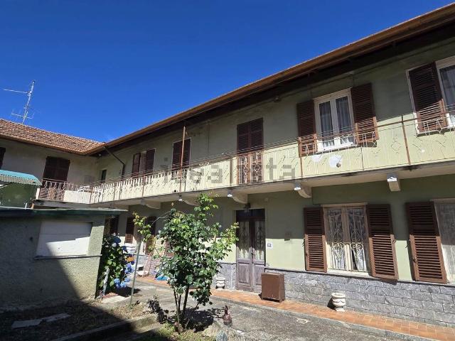 Villetta bifamiliare in vendita di 180 m² in Via Cavalieri di Vittorio Veneto, 41