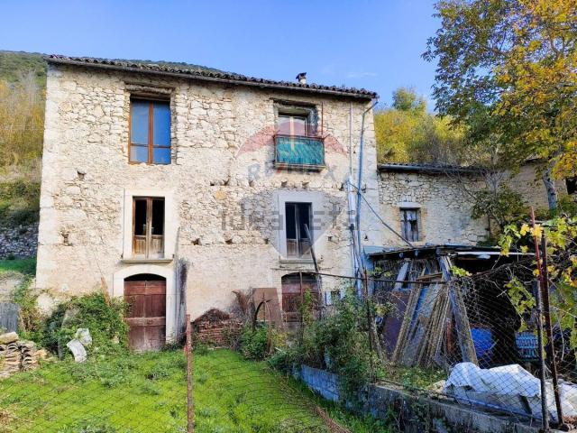 Villetta bifamiliare in vendita di 180 m² in Via Centurelli