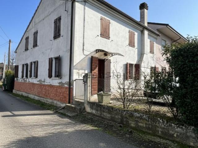Villetta bifamiliare in vendita di 180 m² in Via Dante Alighieri, 37