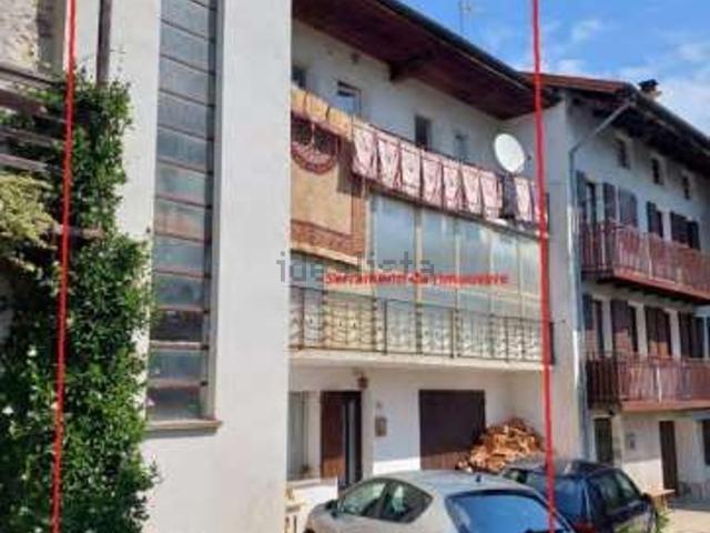 Villetta bifamiliare in vendita di 180 m² in Via della Croce