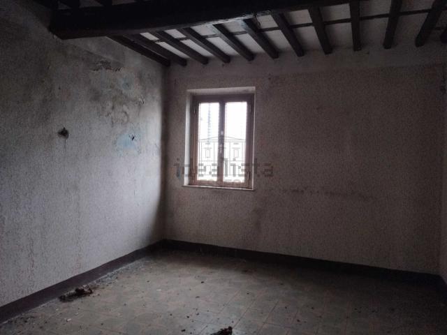 Villetta a schiera in vendita di 180 m² in Via della Madonnina, 13