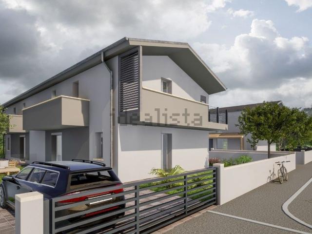 Villetta bifamiliare in vendita di 180 m² in Via Enrica Calabresi