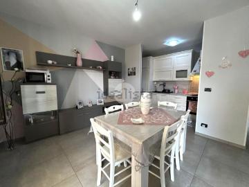 Villetta bifamiliare in vendita di 180 m² in Via Giovanni Lanza, 2