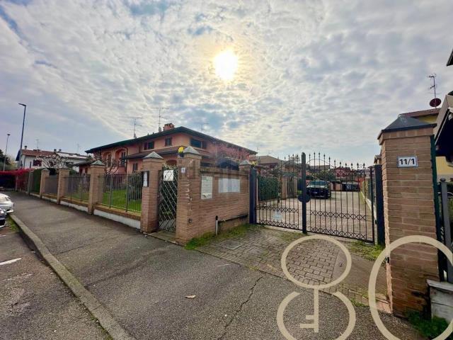 Villetta bifamiliare in vendita di 180 m² in Via Giosuè Carducci, 11