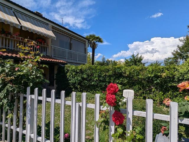 Villetta bifamiliare in vendita di 180 m² in Via Giuseppe Mazzini, 51