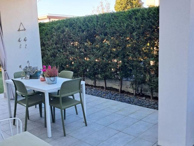 Villetta bifamiliare in vendita di 180 m² in Via Luigi Pirandello
