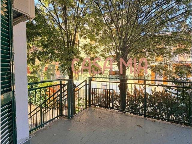 Villetta bifamiliare in vendita di 180 m² in Via Mamago Roso