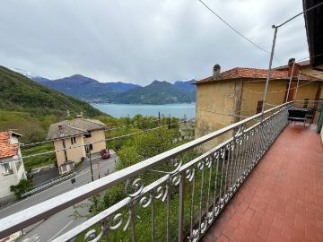 Villetta bifamiliare in vendita di 180 m² in Via per Logo, 5