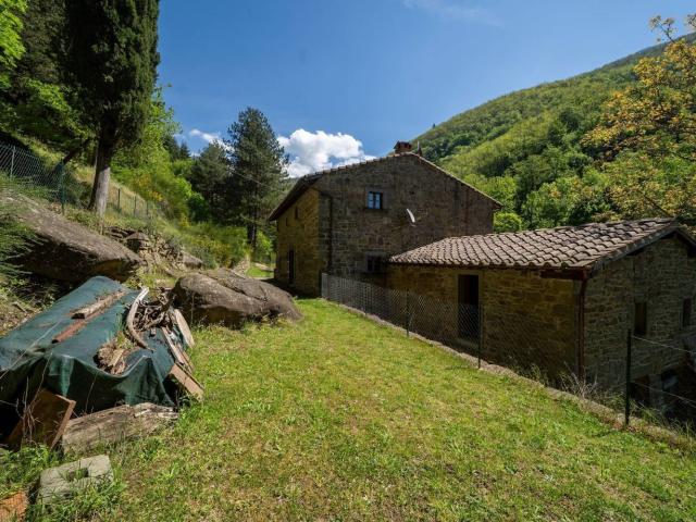 Villetta bifamiliare in vendita di 180 m² in Via Pio la Torre