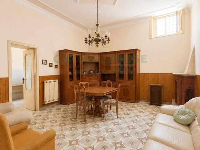 Villetta bifamiliare in vendita di 180 m² in Via Pietà