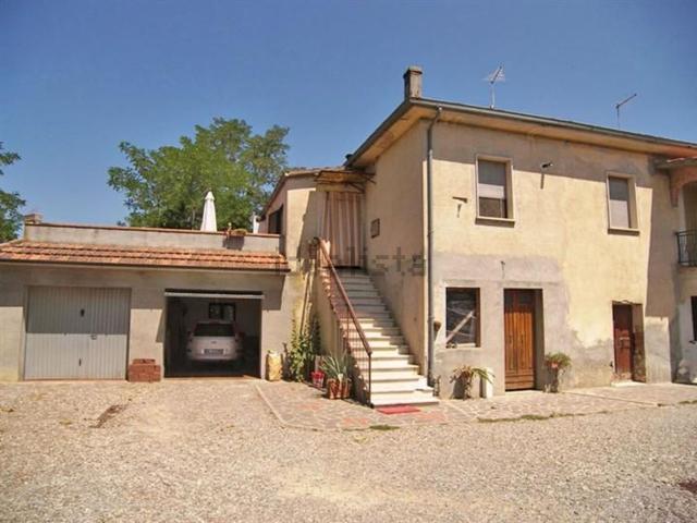 Villetta bifamiliare in vendita di 180 m²