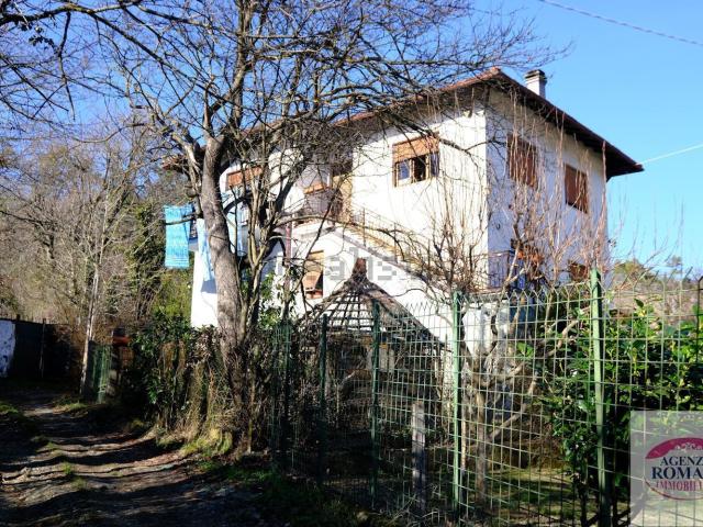 Villetta bifamiliare in vendita di 180 m²