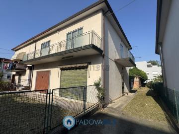 Villetta bifamiliare in vendita di 180 m²