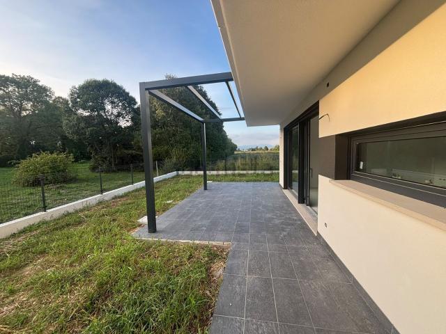 Villetta bifamiliare in vendita di 180 m²