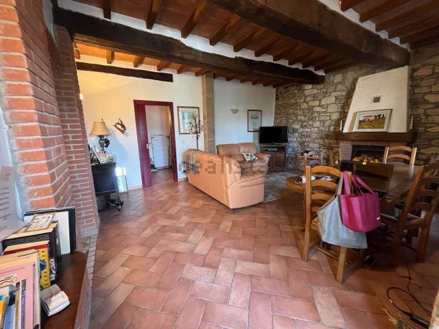 Villetta bifamiliare in vendita di 180 m²