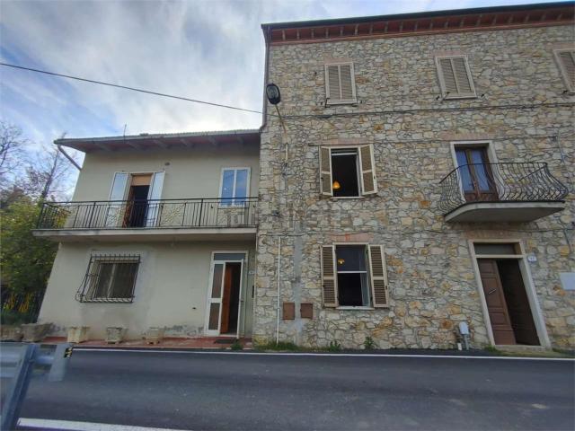 Villetta bifamiliare in vendita di 180 m²