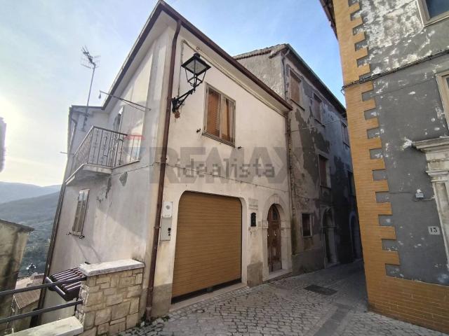 Villetta bifamiliare in vendita di 182 m² in Via Regina Margherita, 20