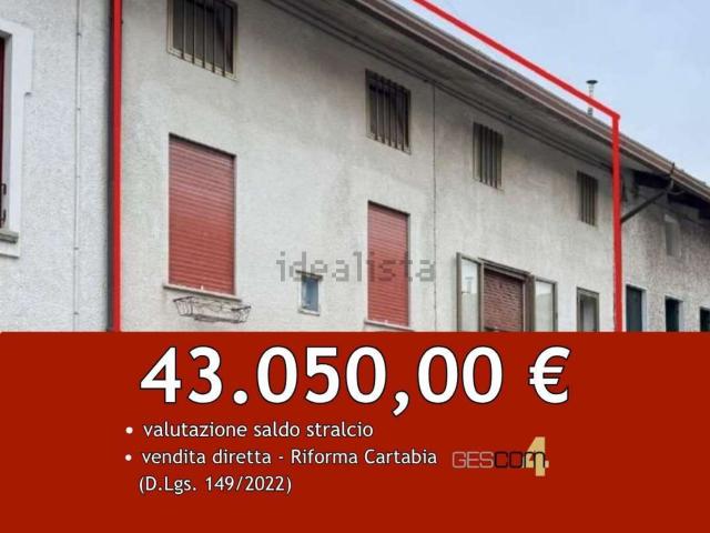 Villetta bifamiliare in vendita di 184 m² in Via Olmo