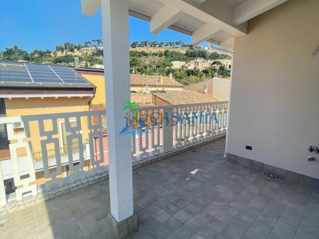 Villetta bifamiliare in vendita di 184 m²