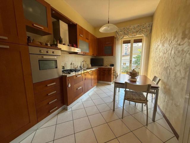 Villetta bifamiliare in vendita di 185 m² in Via Gabelletta