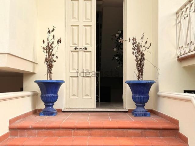Villetta bifamiliare in vendita di 185 m² in Via Giovanni Volpi, 474