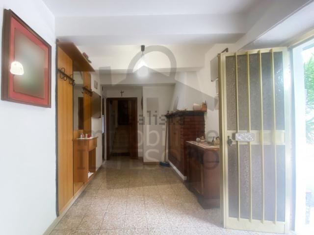 Villetta a schiera in vendita di 186 m² in Via Monte di Pietracuta, 3