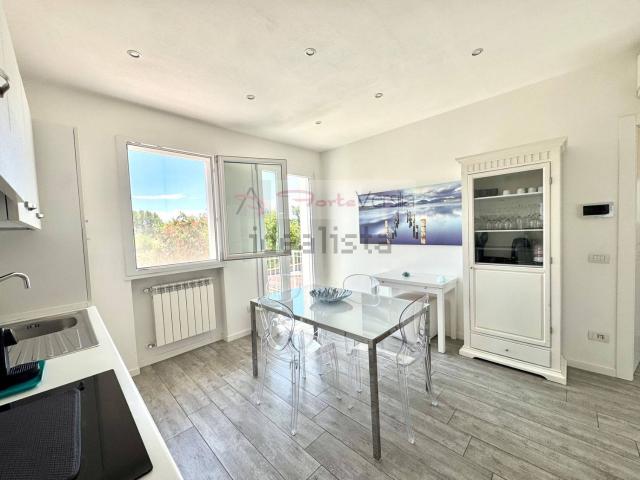 Villetta bifamiliare in vendita di 186 m² in Via Goldora, 21